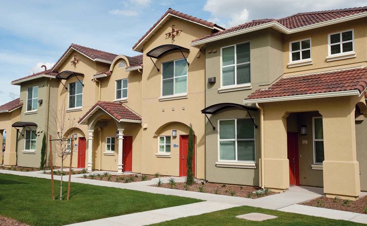 How do you qualify for Section 8 housing?
