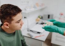 All You Need to Know About Government Grants for Dentures