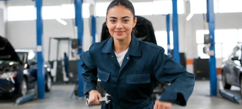 Automotive Scholarships and Grants: The 2026 Funding Guide for Mechanics