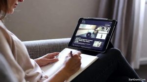 A first time home buyer taking an online HUD approved education course.