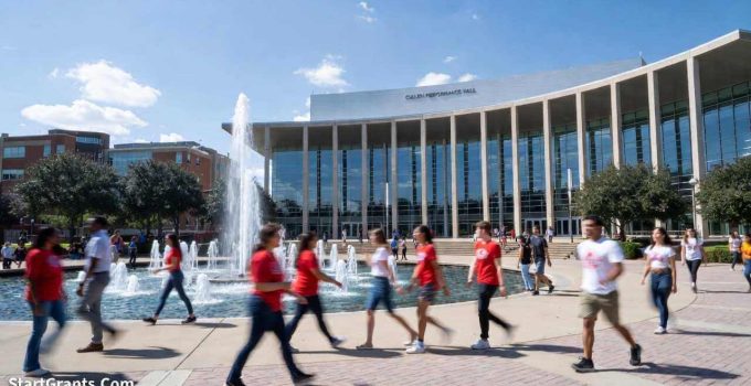 How to Get University of Houston Scholarships